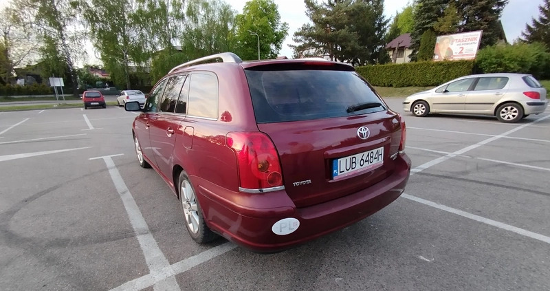 Toyota Avensis cena 7999 przebieg: 268600, rok produkcji 2003 z Bełżyce małe 106